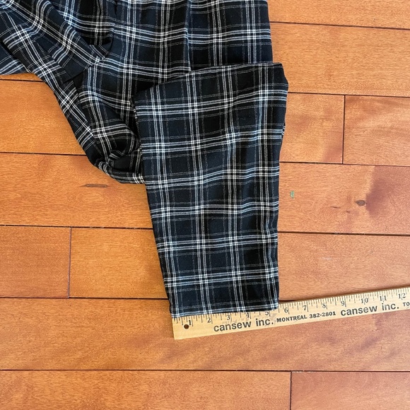 Sz XS Ultra Highrise Pants Black and White Check - Picture 7 of 9